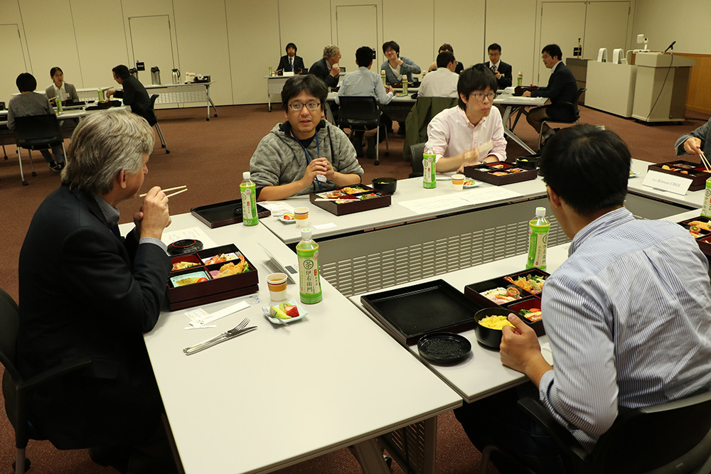 【トピックス】東京大学宇宙線研究所 外部評価委員会2019を開催