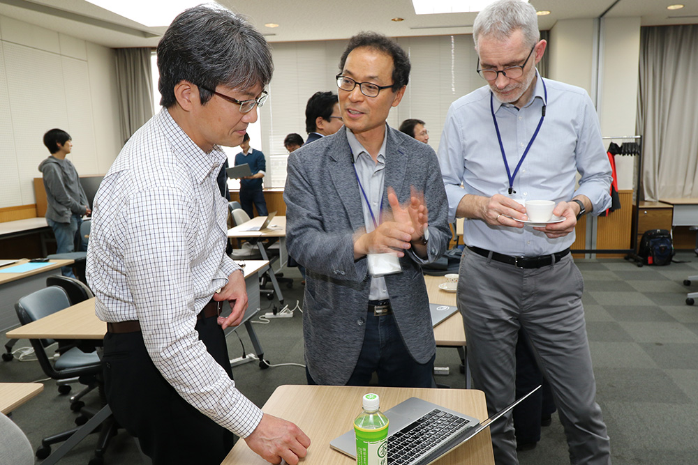 【トピックス】東京大学宇宙線研究所 外部評価委員会2019を開催