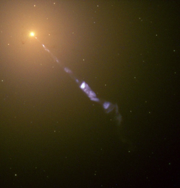 電波銀河M87